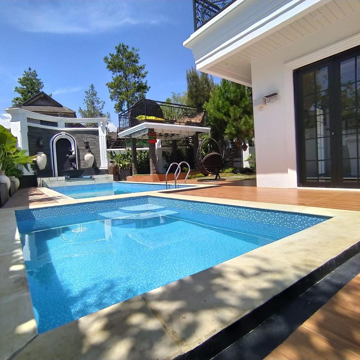 Villa Kota Bunga Malini 7 Cinengangirang Экстерьер фото